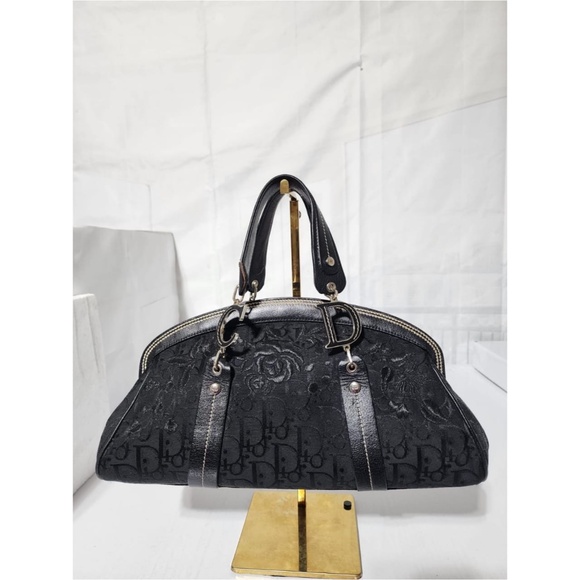 Dior Handbags - Authentic Christian Dior Diorissimo Flowers Frame Bag Black